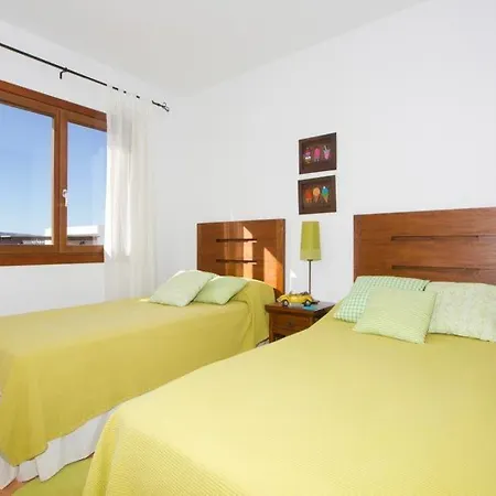 In Playa Blanca Sleeps 6 Includes Swimming Pool Air Con And Wifi 6 普拉亚布兰卡